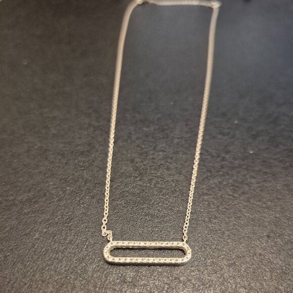 G&H 925 Silver Pavé Oval Pendant Necklace 18 inches - Picture 1 of 3